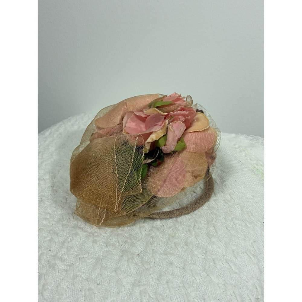 Vintage 1940s Pink Floral Tilt Hat Flowers Veil Wired Halo Cocktail Topp